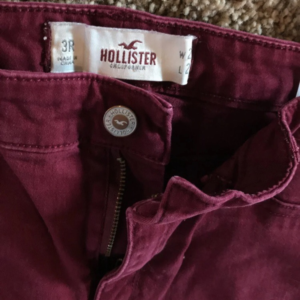 High waisted Maroon Hollister Jeans